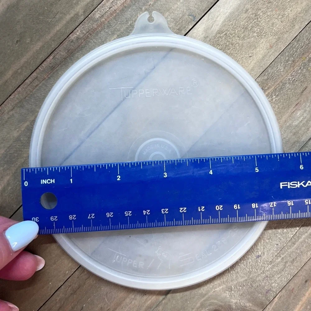 Tupperware 5.75